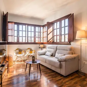 https://tuguest-hermosa-ii-apartment.es-andalucia.com